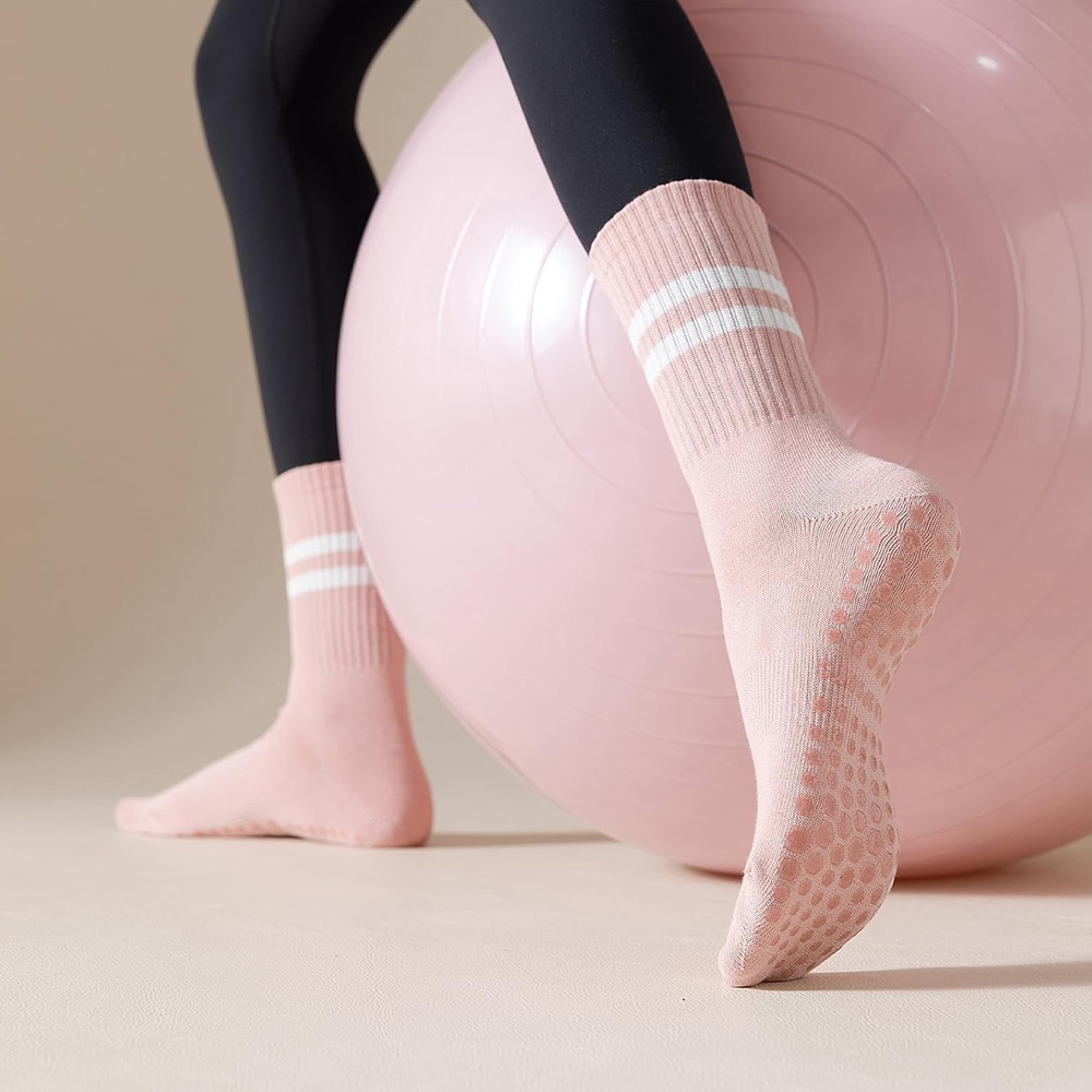 Yoga Pilates Socks with Grips  - No Show Sock Women avaliação e preço